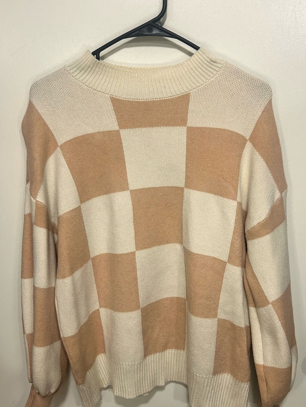 Checkerboard Crewneck Sweater in Beige & Cream